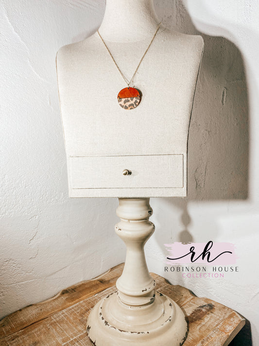 Hinged Disc Wood Necklace - Leopard Cork